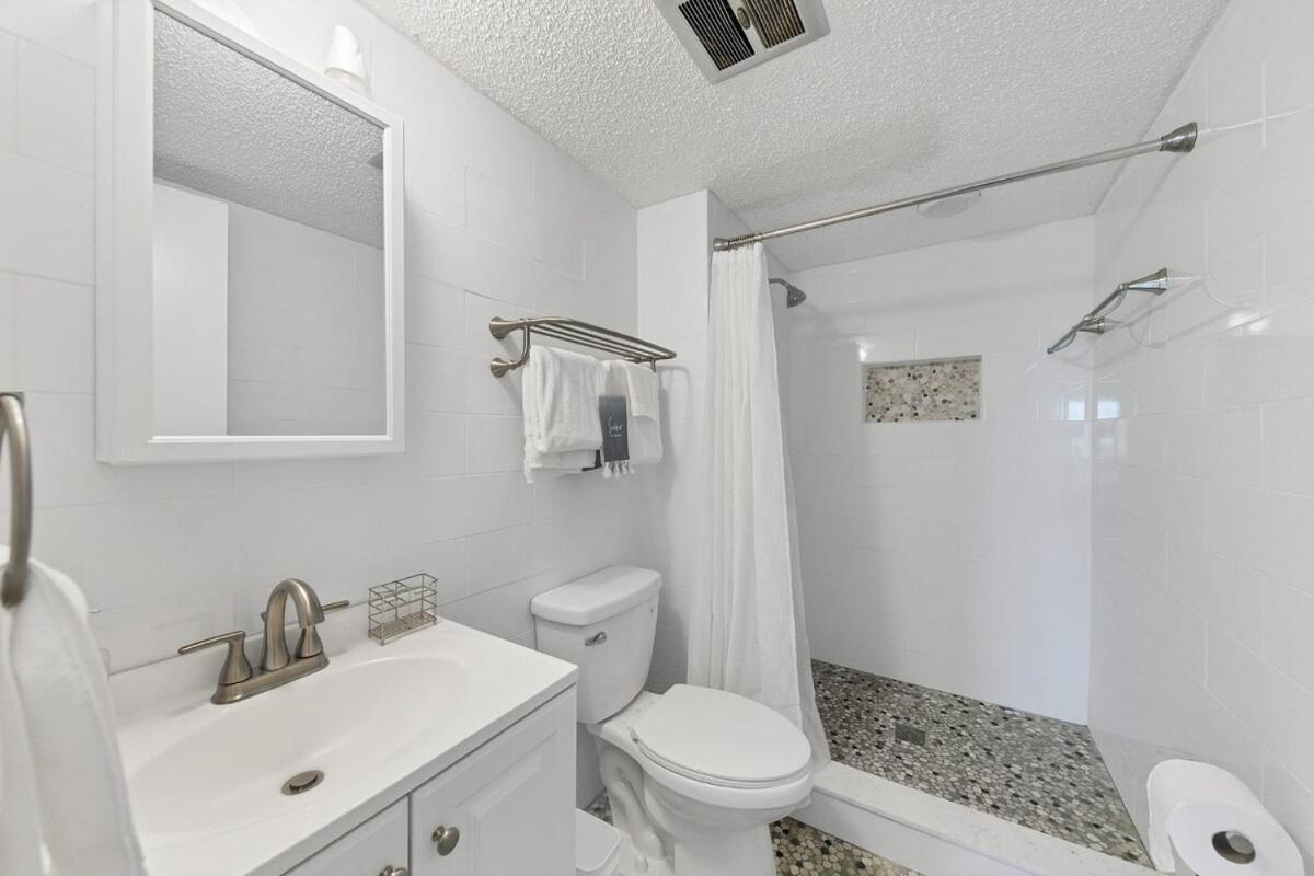 2 Bed 2 Bath Centrally Located On Siesta Key Vila Sarasota Exterior foto